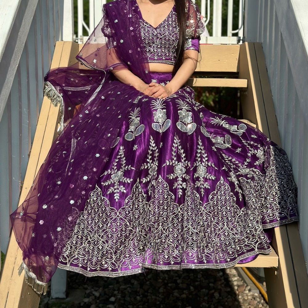 Elegant Purple Embroidered Lehenga Choli with Dupatta - Picture 2 of 5